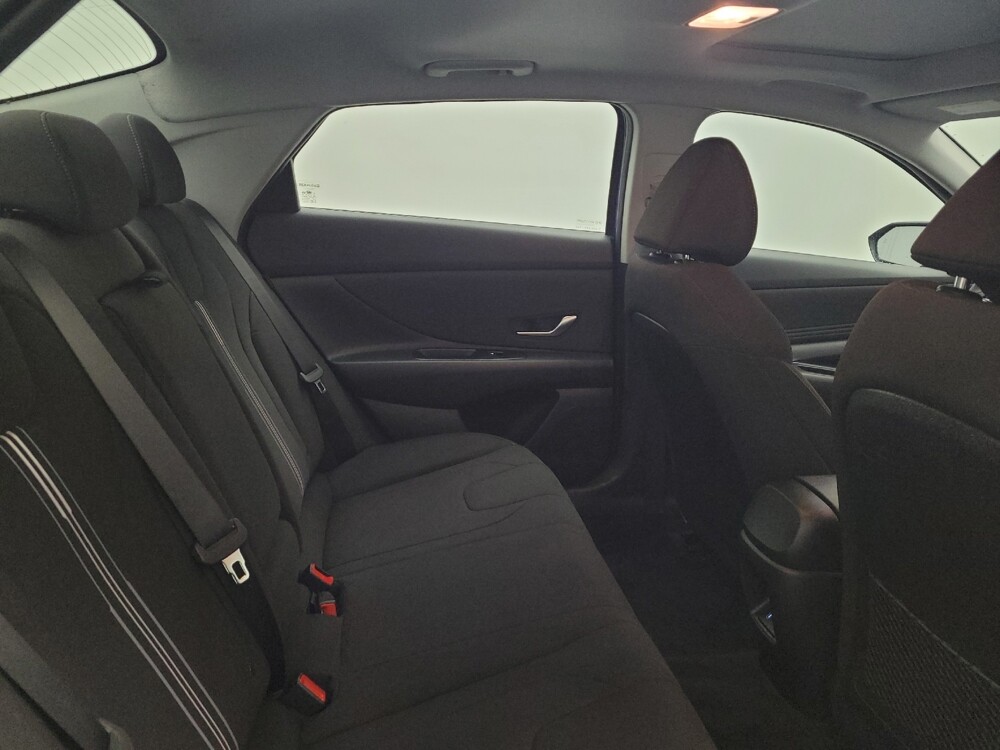 2025 Hyundai Elantra in Lexington, KY 40509 - 18117988 19