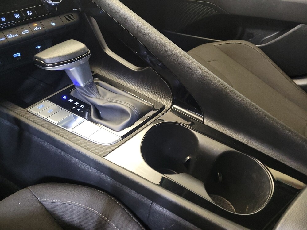 2025 Hyundai Elantra in Miamisburg, OH 45342 - 18117989 26