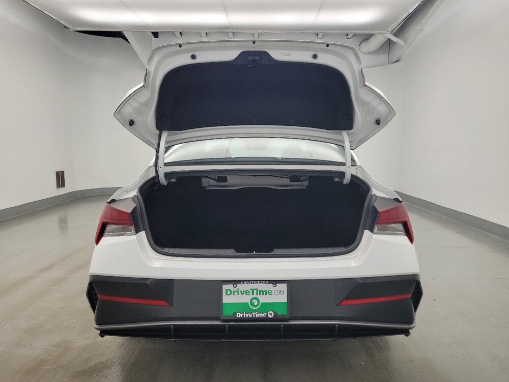 2025 Hyundai Elantra in Miamisburg, OH 45342 - 18117989 29