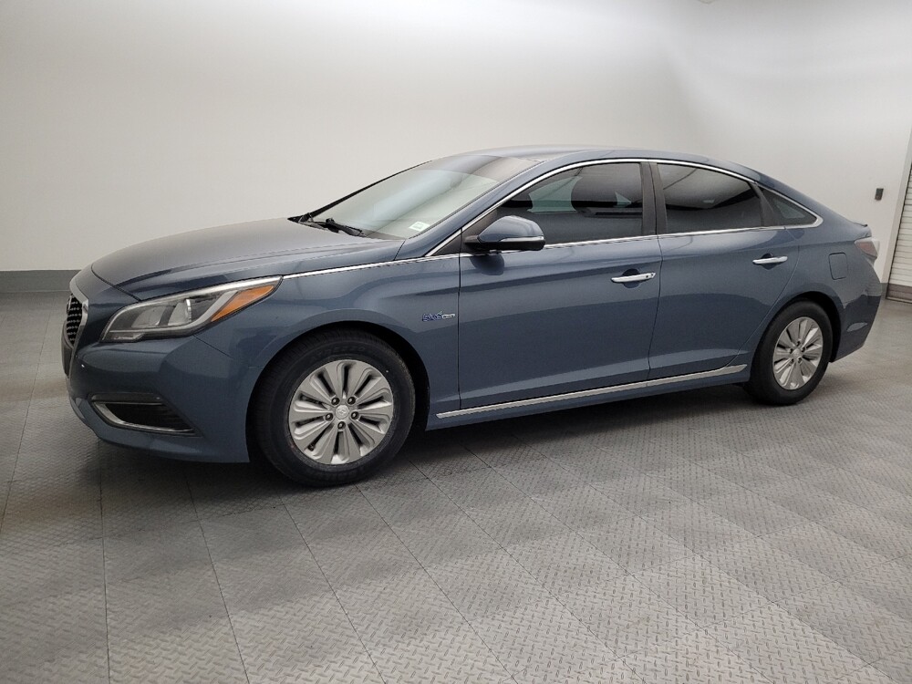 2016 Hyundai Sonata in Glendale, AZ 85301 - 18117990 2