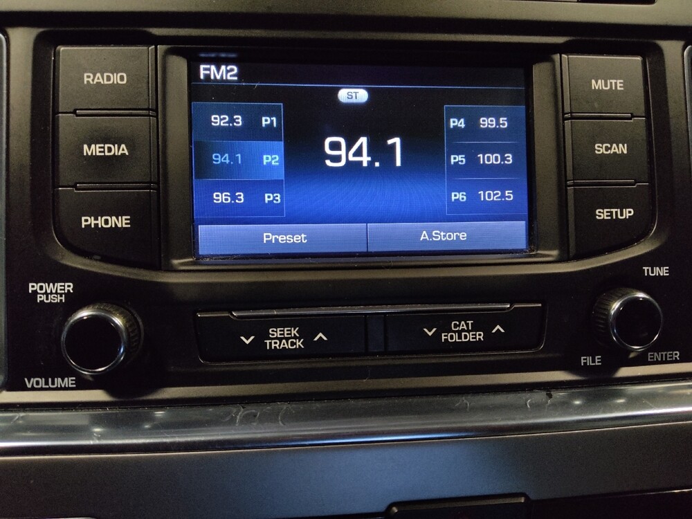 2016 Hyundai Sonata in Glendale, AZ 85301 - 18117990 25