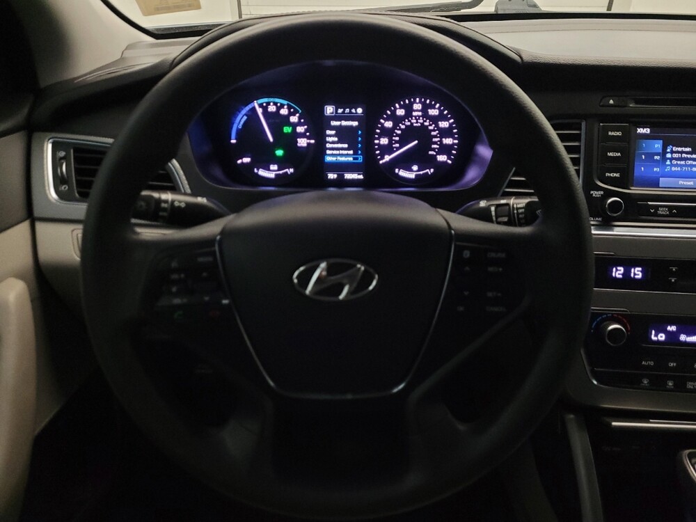2016 Hyundai Sonata in Glendale, AZ 85301 - 18117990 22