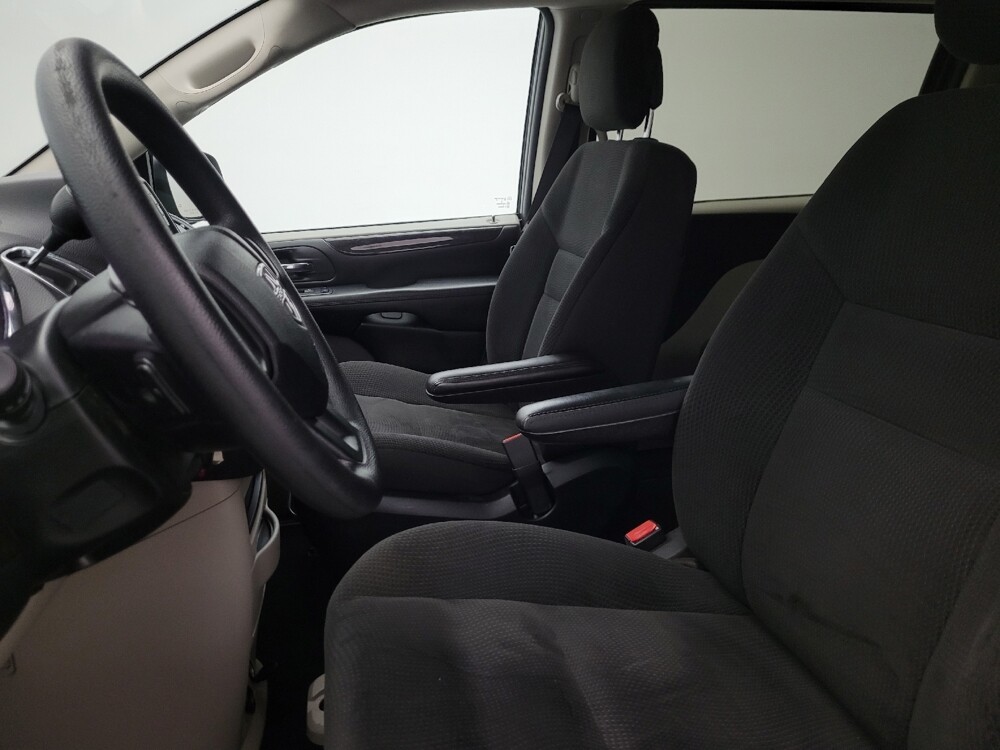 2018 Dodge Grand Caravan in Phoenix, AZ 85015 - 18118007 17