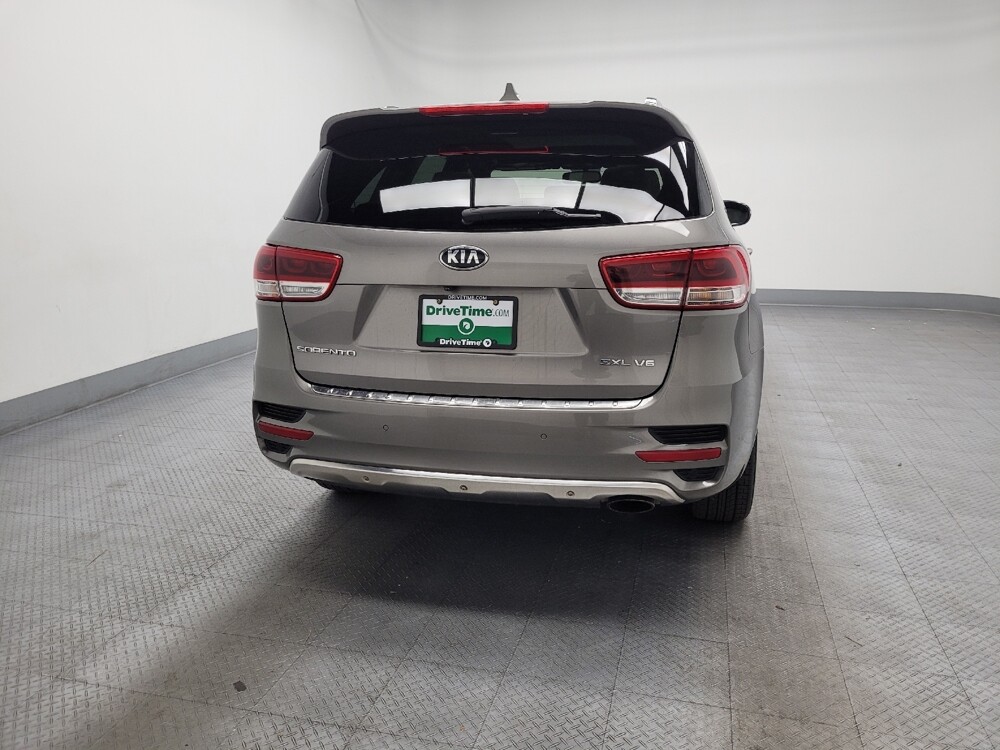 2016 Kia Sorento in Las Vegas, NV 89104 - 18118008 7