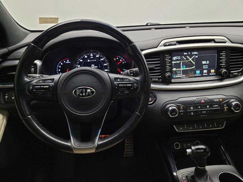 2016 Kia Sorento in Las Vegas, NV 89104 - 18118008 22