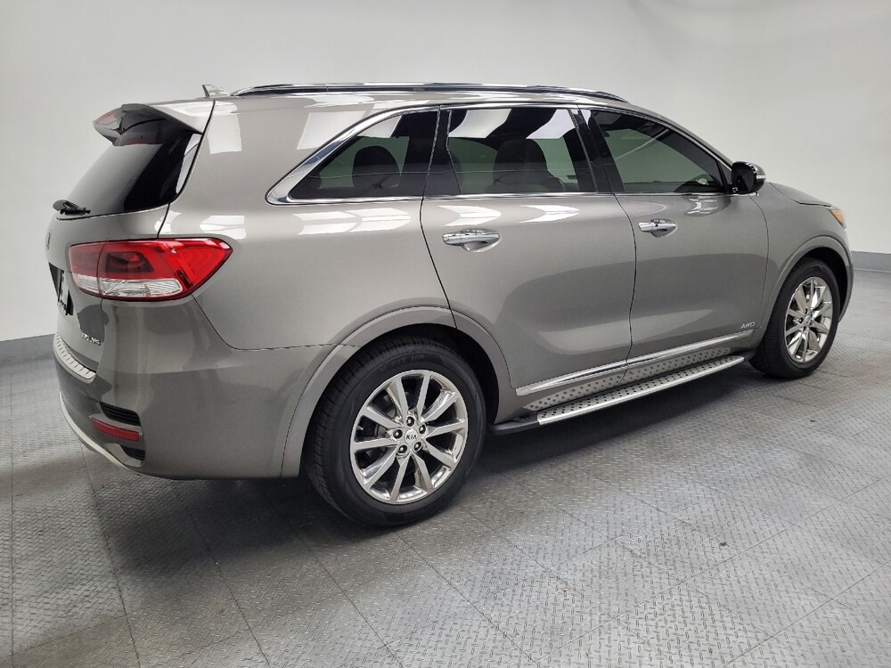 2016 Kia Sorento in Las Vegas, NV 89104 - 18118008 10