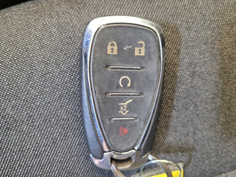 2019 Chevrolet Equinox in Miamisburg, OH 45342 - 18118013 32