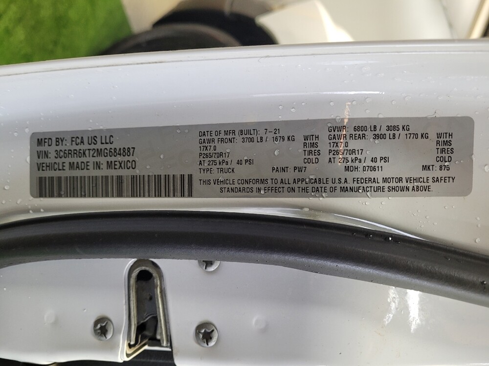 2021 RAM 1500 in Louisville, KY 40258 - 18118015 33