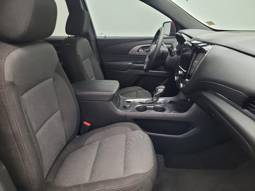 2023 Chevrolet Traverse in Lauderdale Lakes, FL 33313 - 18118028 21