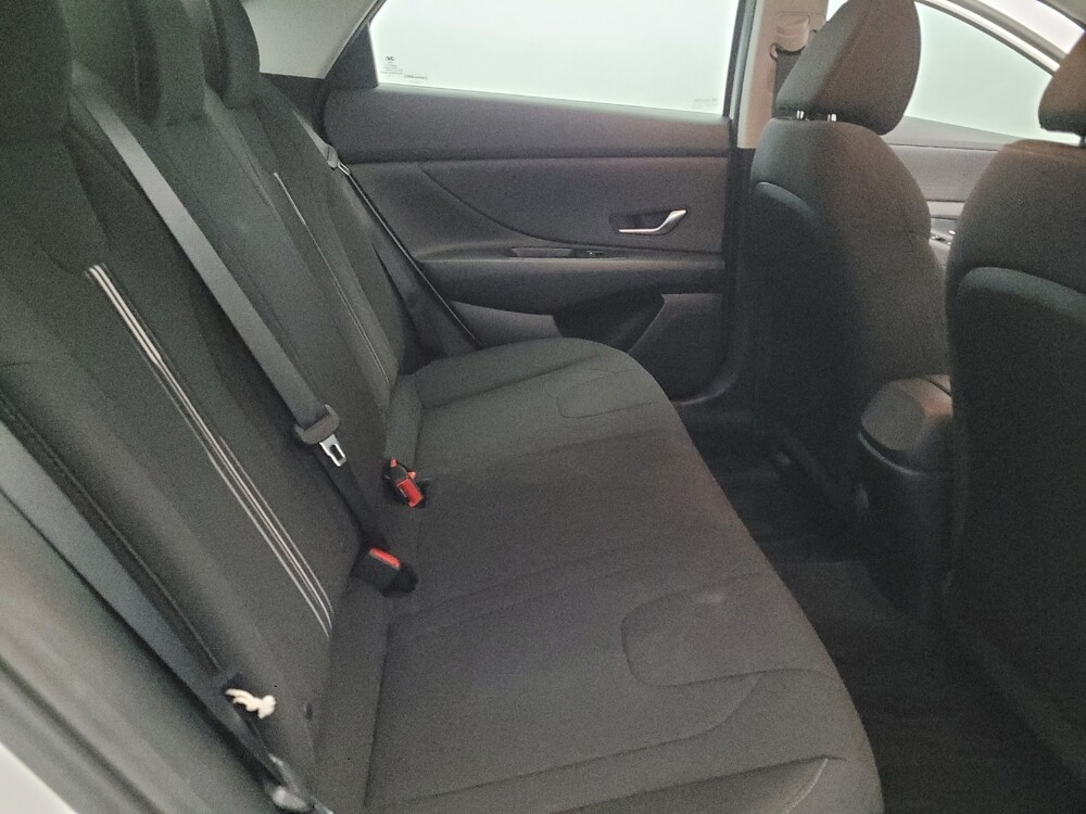 2023 Hyundai Elantra in Temple Hills, MD 20746 - 18118041 19