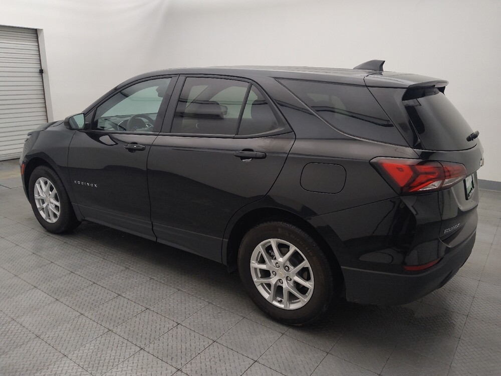 2024 Chevrolet Equinox in Houston, TX 77060 - 18118045 3