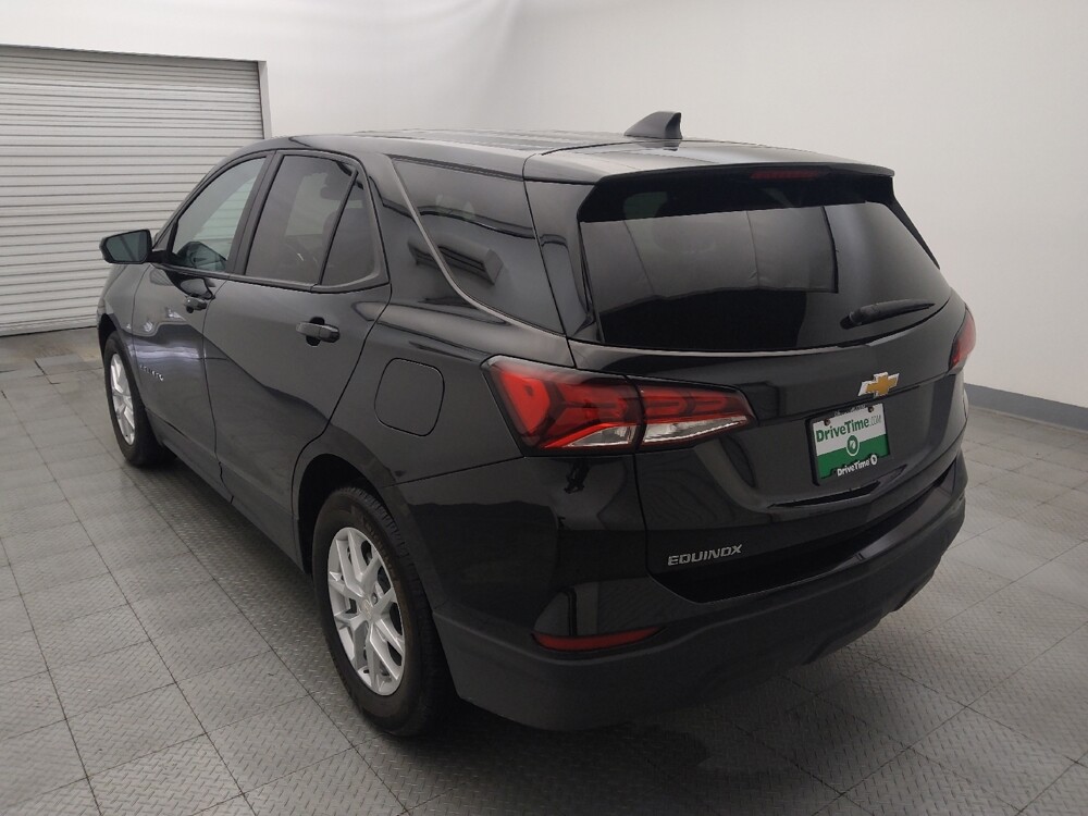 2024 Chevrolet Equinox in Houston, TX 77060 - 18118045 5