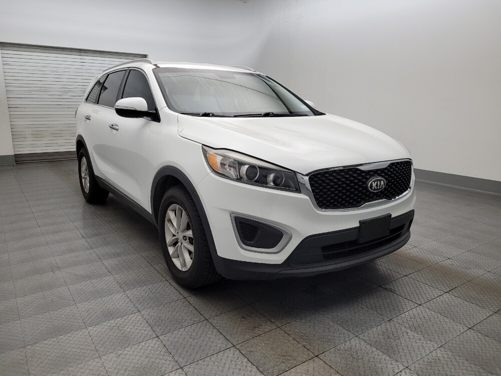 2018 Kia Sorento in Phoenix, AZ 85015 - 18118047 13