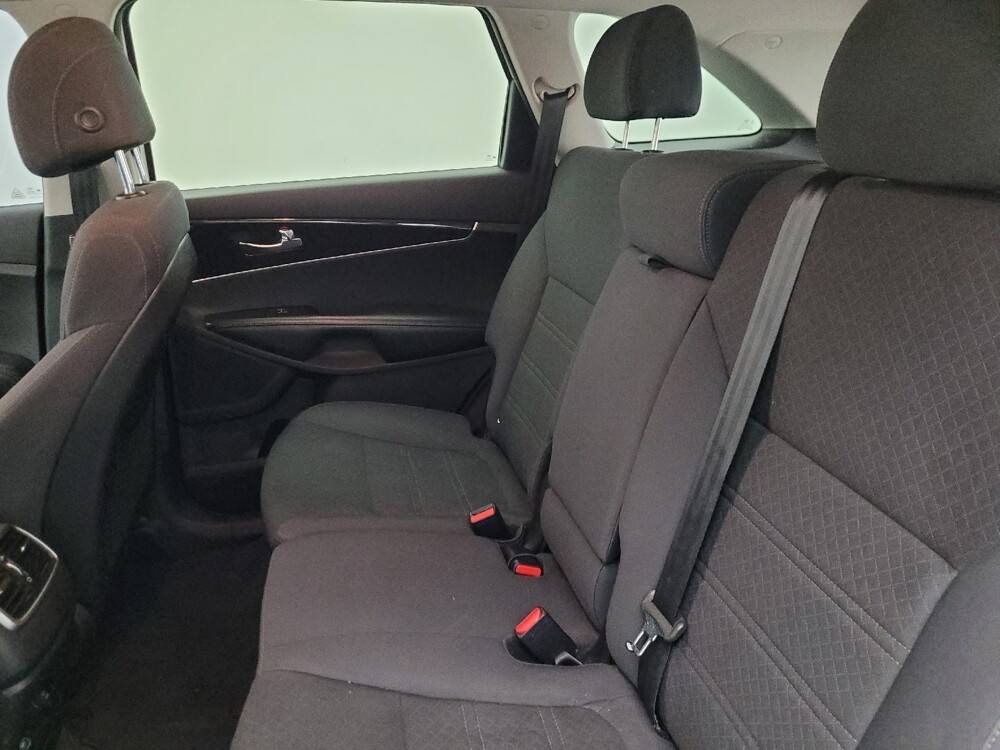 2018 Kia Sorento in Phoenix, AZ 85015 - 18118047 18