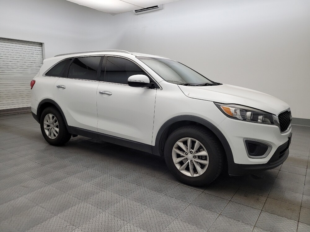 2018 Kia Sorento in Phoenix, AZ 85015 - 18118047 11