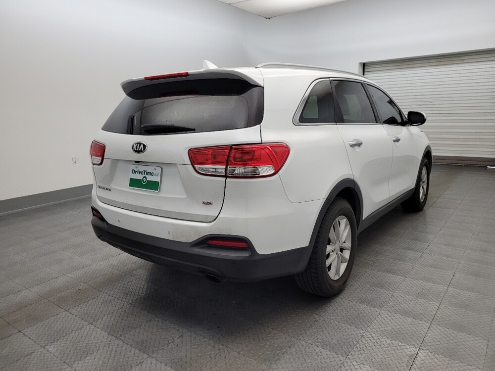 2018 Kia Sorento in Phoenix, AZ 85015 - 18118047 9