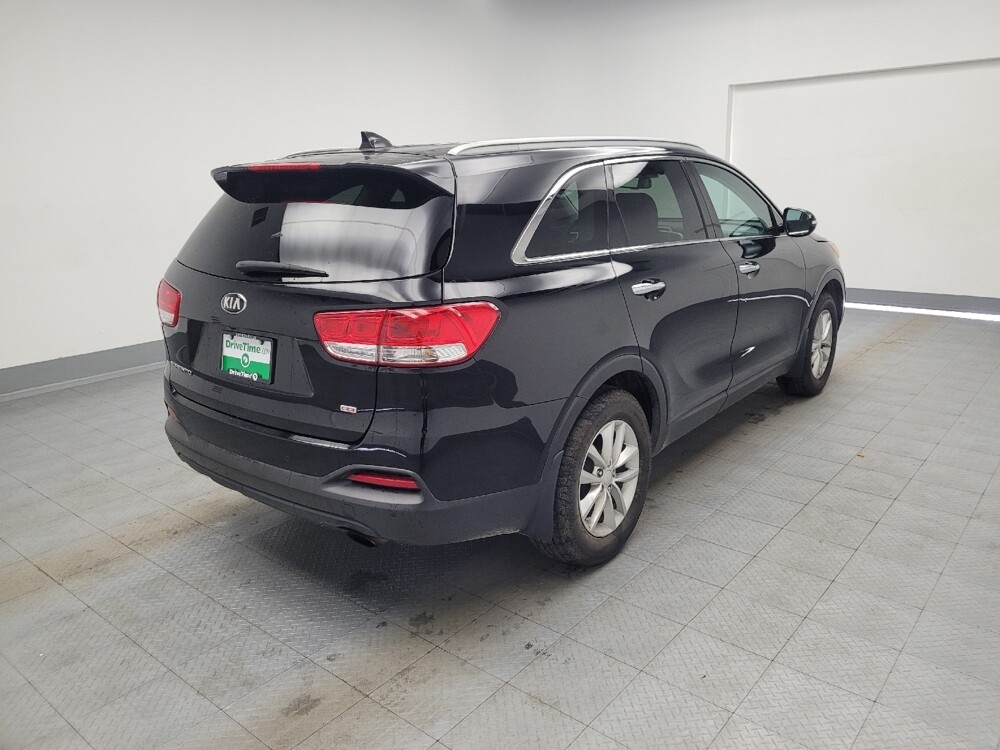 2017 Kia Sorento in Madison, TN 37115 - 18118053 9