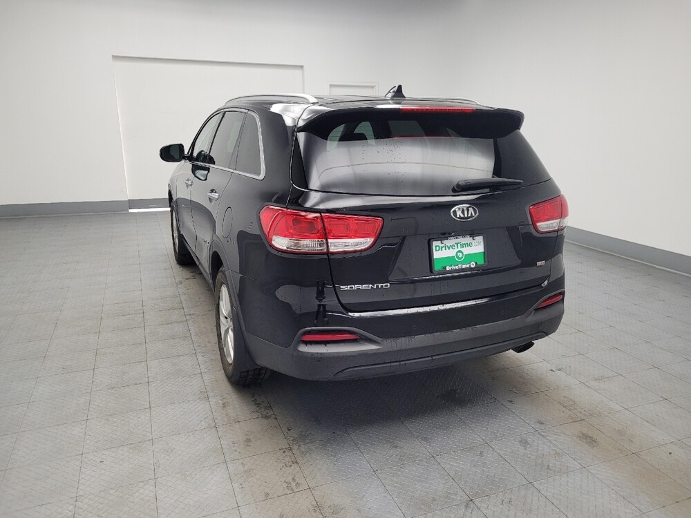 2017 Kia Sorento in Madison, TN 37115 - 18118053 6
