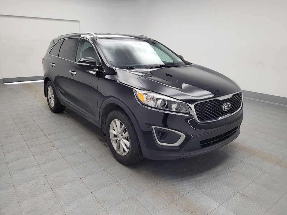 2017 Kia Sorento in Madison, TN 37115 - 18118053 13