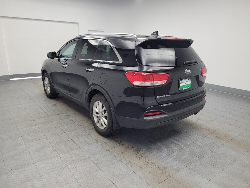 2017 Kia Sorento in Madison, TN 37115 - 18118053 5