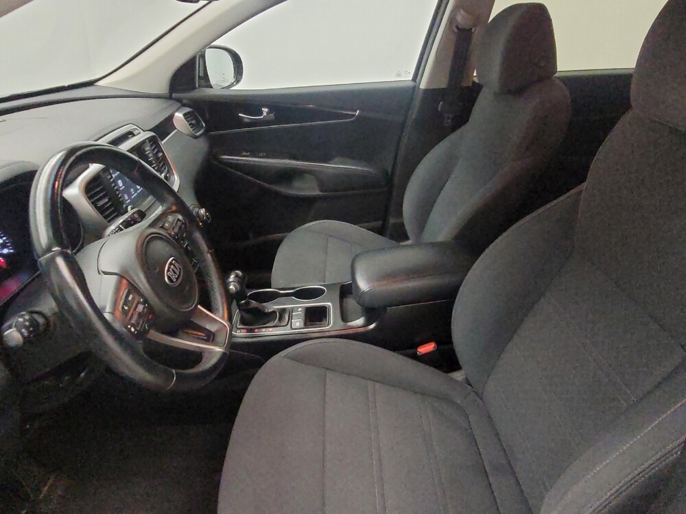 2017 Kia Sorento in Madison, TN 37115 - 18118053 17