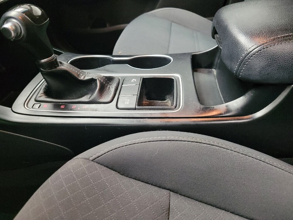 2017 Kia Sorento in Madison, TN 37115 - 18118053 26