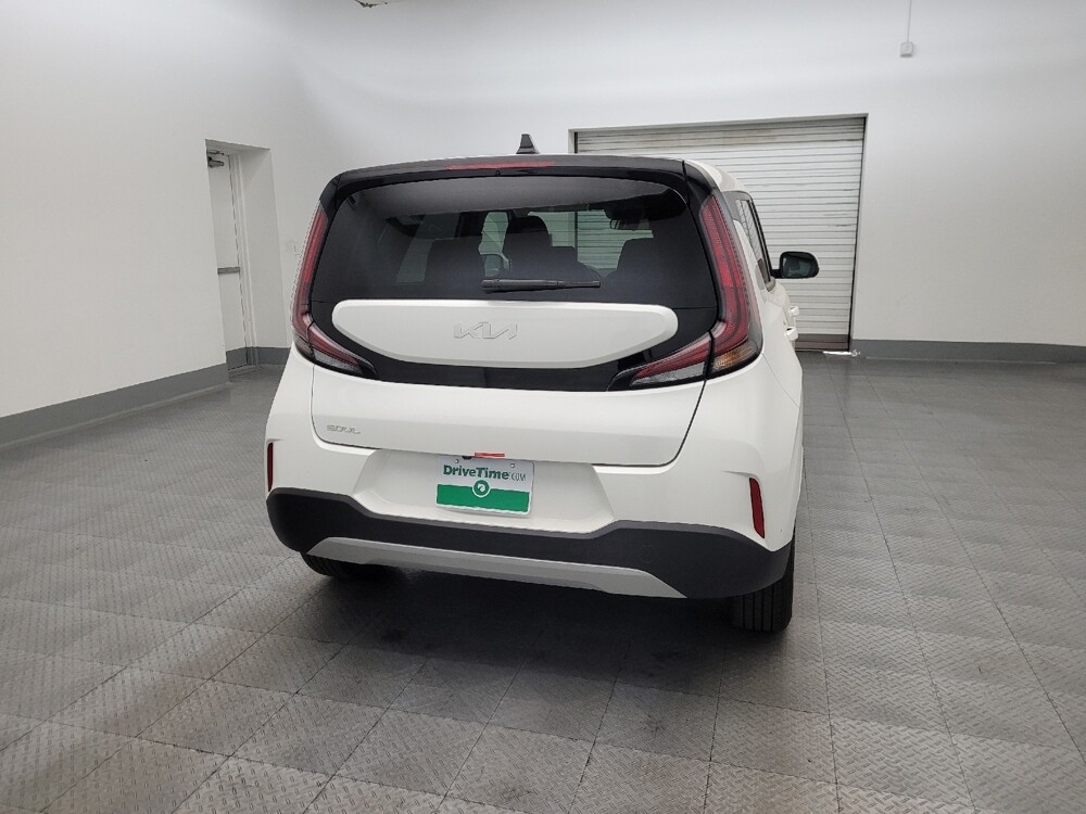 2025 Kia Soul in Albuquerque, NM 87113 - 18118059 7
