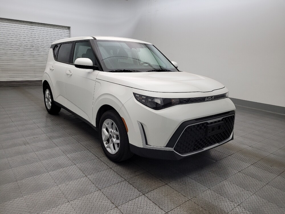 2025 Kia Soul in Albuquerque, NM 87113 - 18118059 13