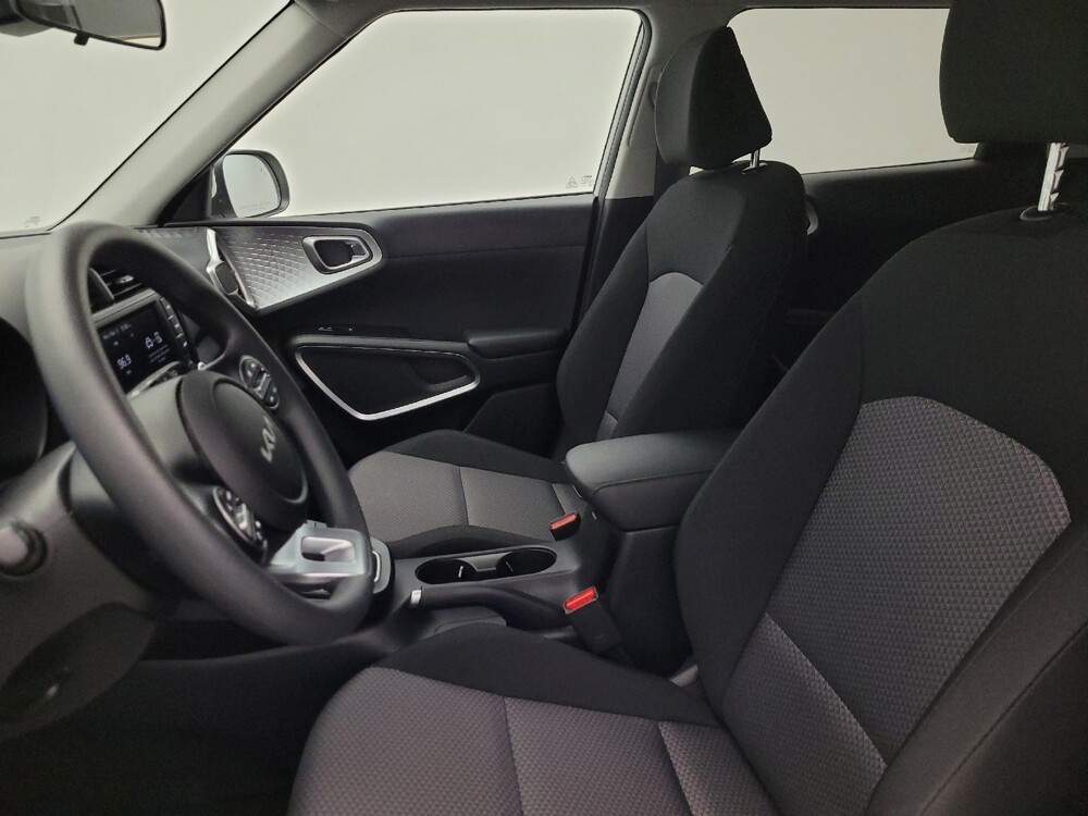 2025 Kia Soul in Albuquerque, NM 87113 - 18118059 17