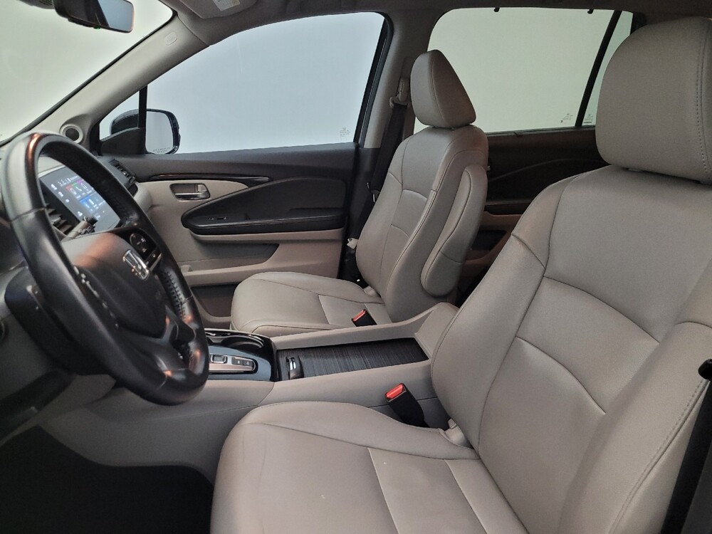2019 Honda Pilot in Mesa, AZ 85210 - 18118063 17
