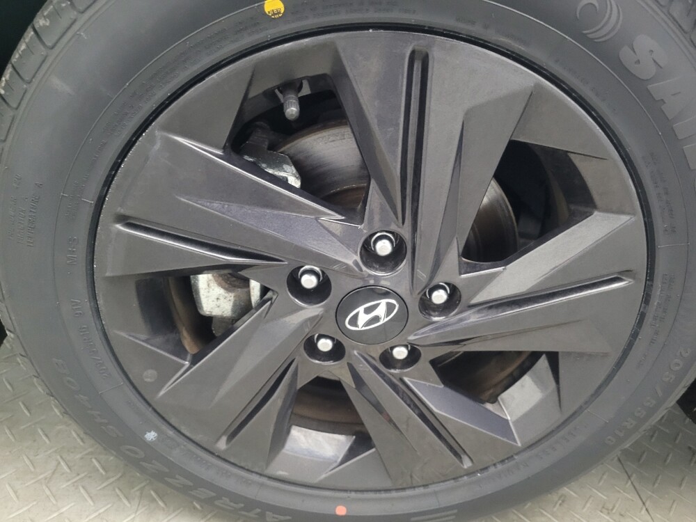 2021 Hyundai Elantra in Duluth, GA 30096 - 18118064 31