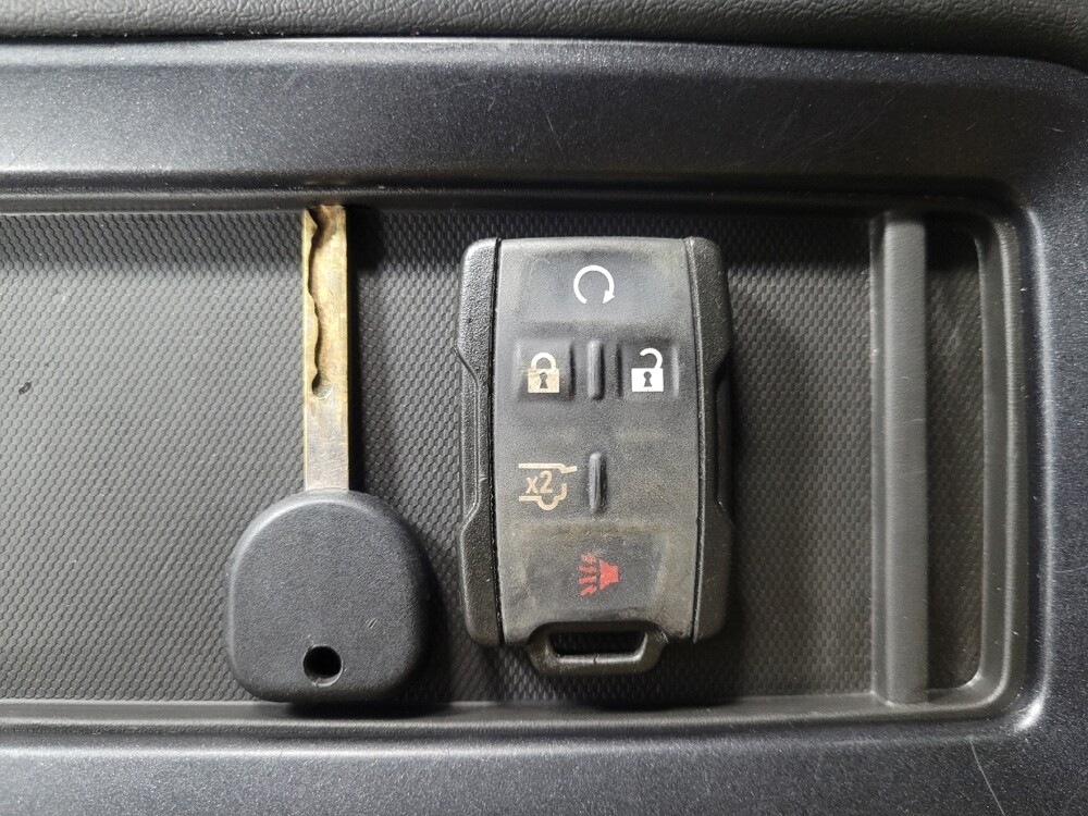 2019 Chevrolet Tahoe in Conyers, GA 30094 - 18118066 32