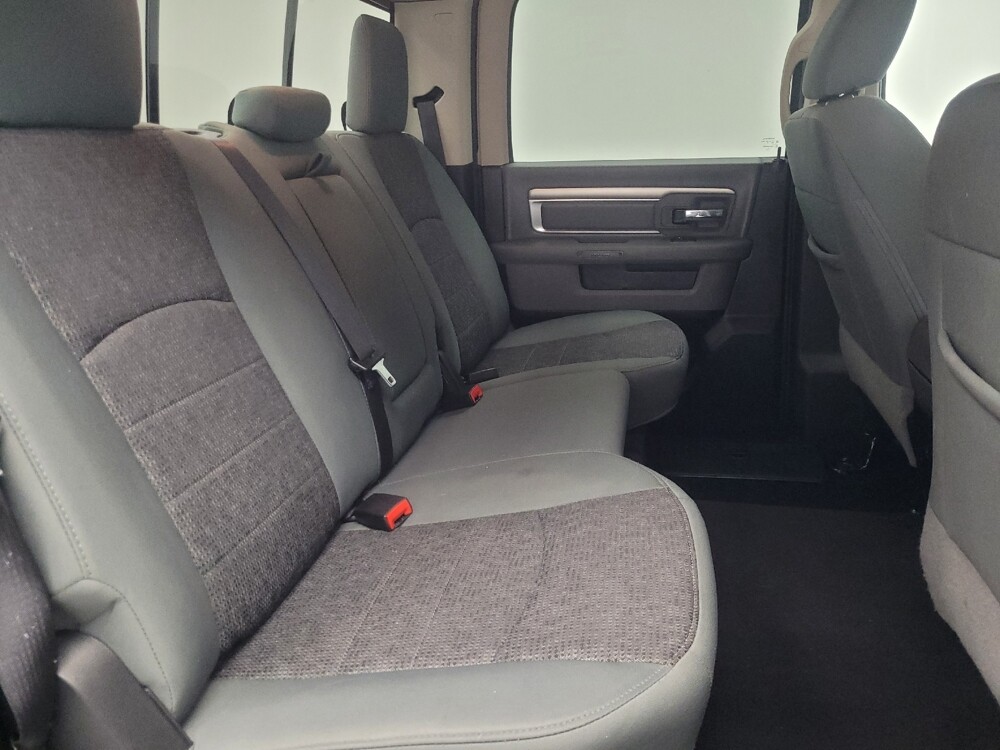 2018 RAM 1500 in Highland, IN 46322 - 18118069 19