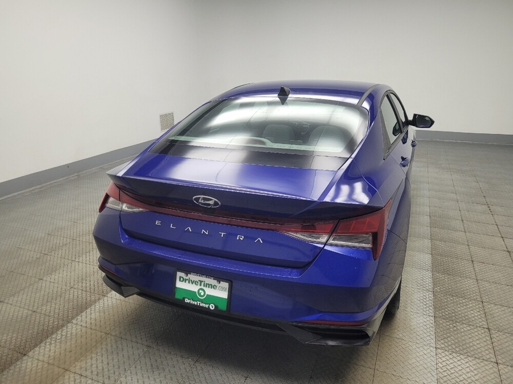 2023 Hyundai Elantra in Mishawaka, IN 46545 - 18118074 7