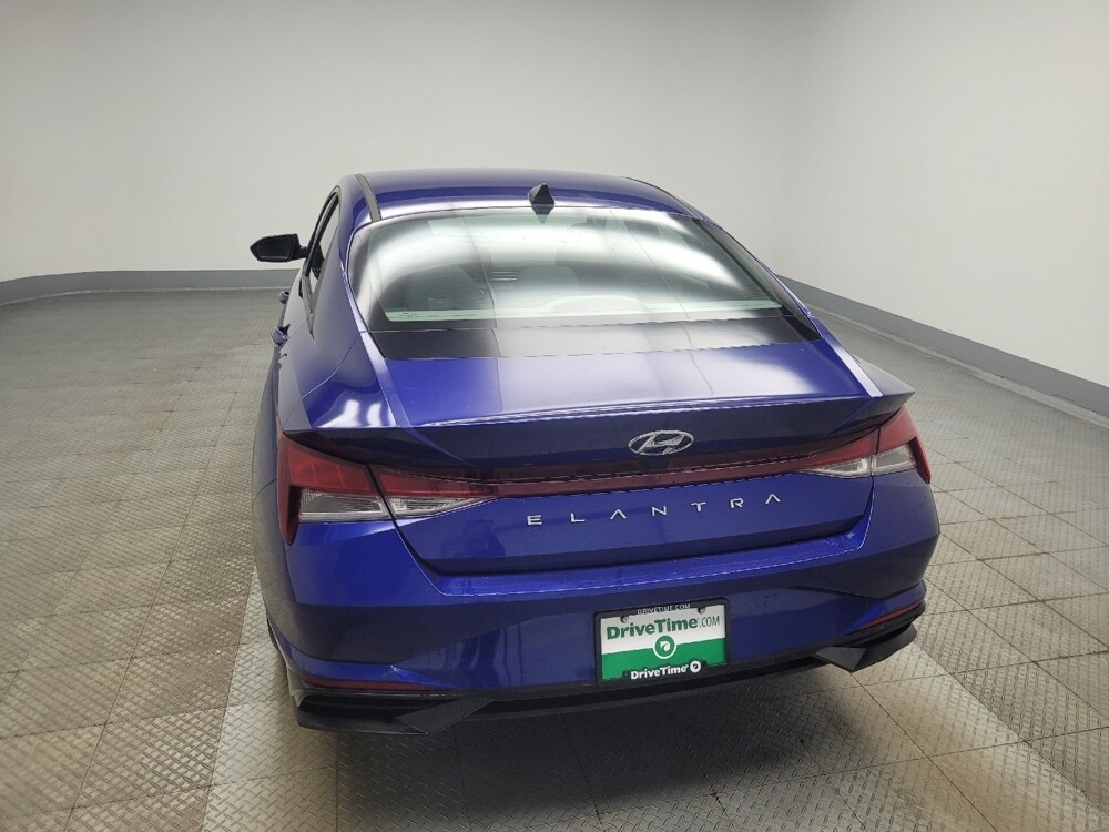 2023 Hyundai Elantra in Mishawaka, IN 46545 - 18118074 6