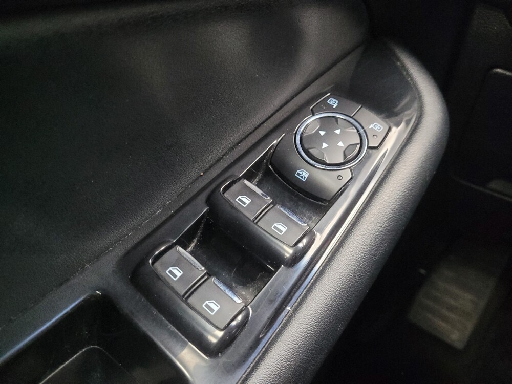 2020 Ford Edge in Indianapolis, IN 46222 - 18118075 27