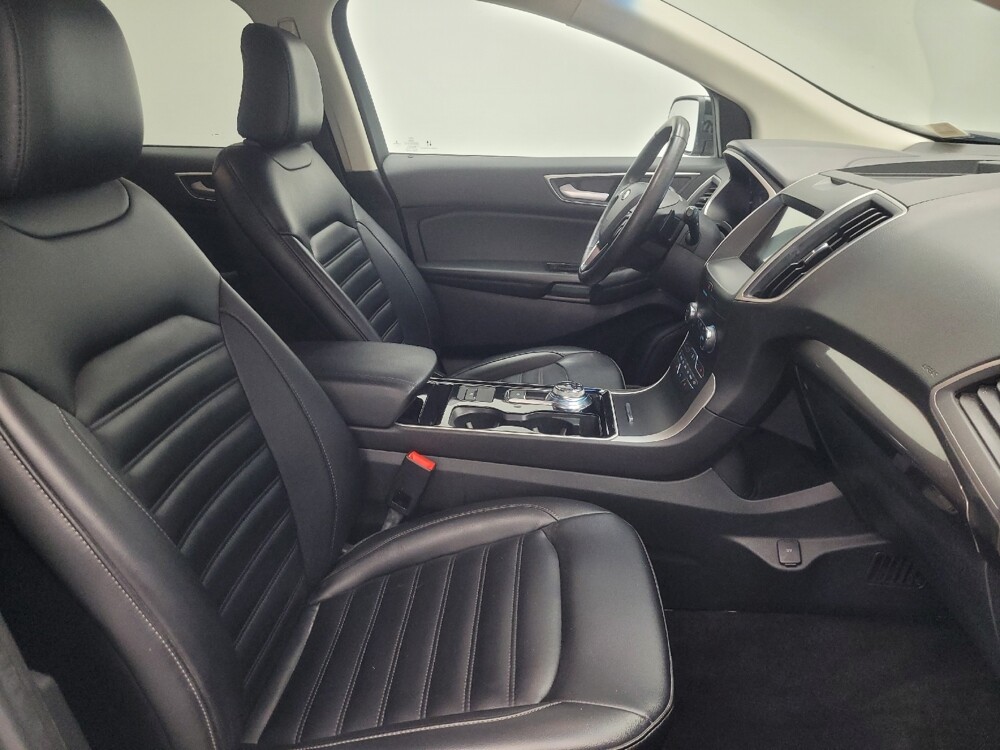 2020 Ford Edge in Indianapolis, IN 46222 - 18118075 21