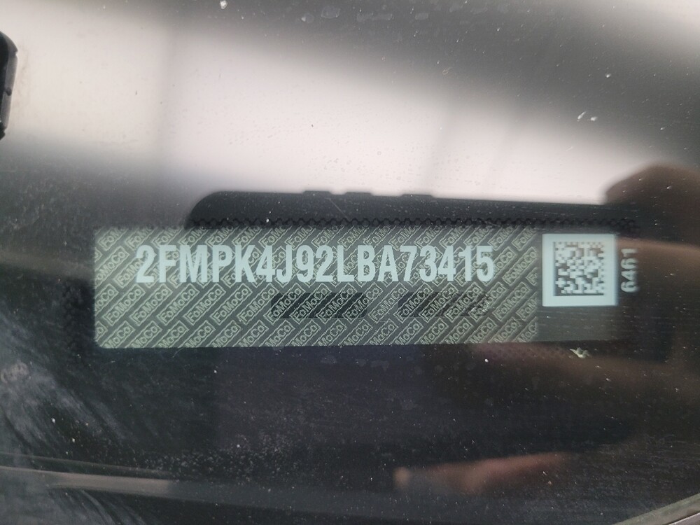 2020 Ford Edge in Indianapolis, IN 46222 - 18118075 33