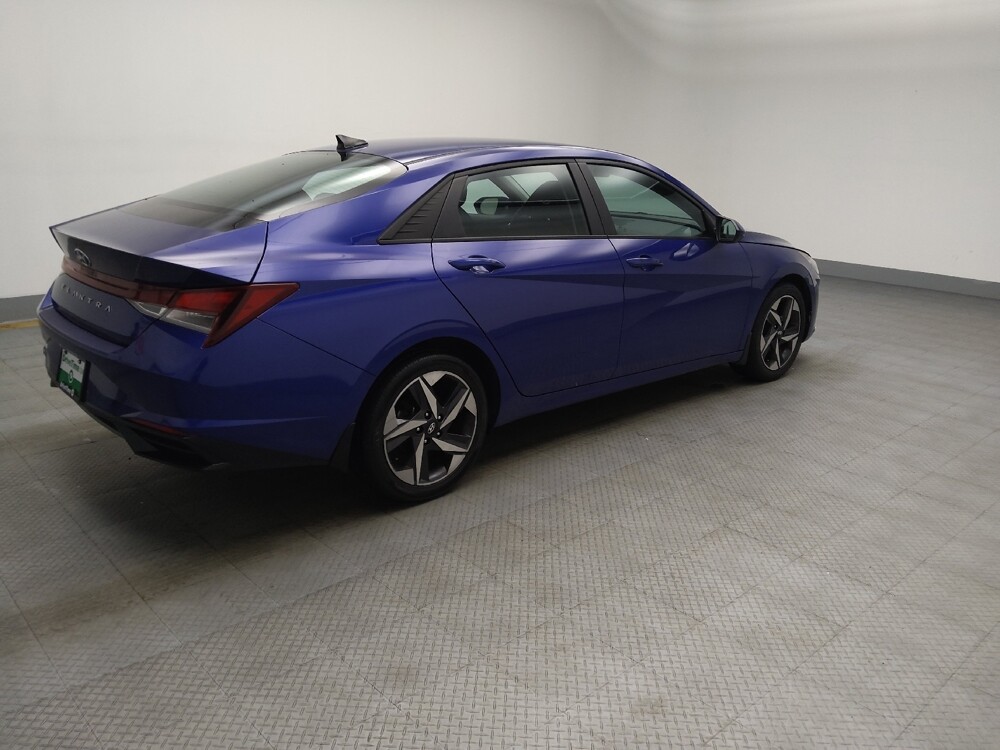 2023 Hyundai Elantra in Midlothian, IL 60445 - 18118076 10