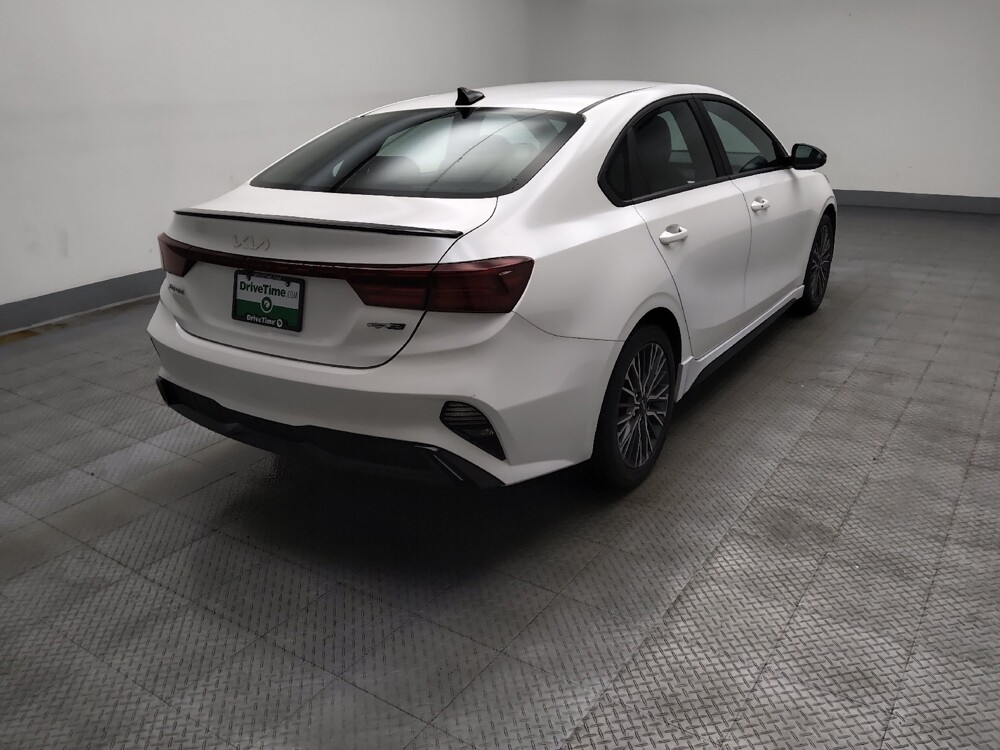 2023 Kia Forte in Midlothian, IL 60445 - 18118077 9