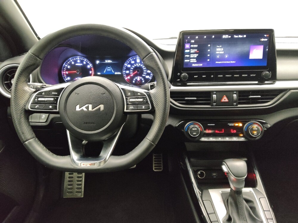 2023 Kia Forte in Midlothian, IL 60445 - 18118077 22