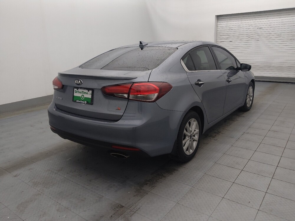 2017 Kia Forte in Fort Myers, FL 33907 - 18118088 9