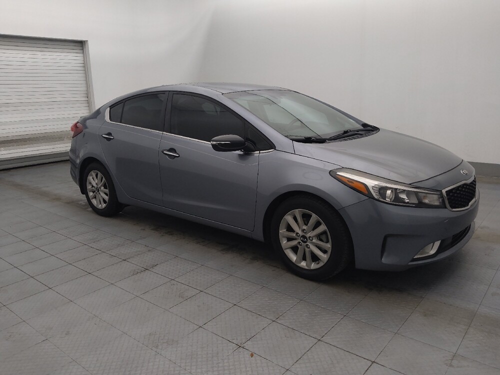 2017 Kia Forte in Fort Myers, FL 33907 - 18118088 11