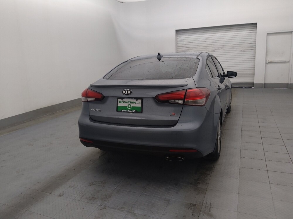 2017 Kia Forte in Fort Myers, FL 33907 - 18118088 7