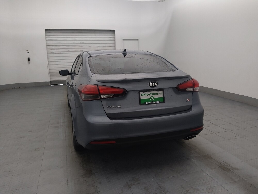 2017 Kia Forte in Fort Myers, FL 33907 - 18118088 6