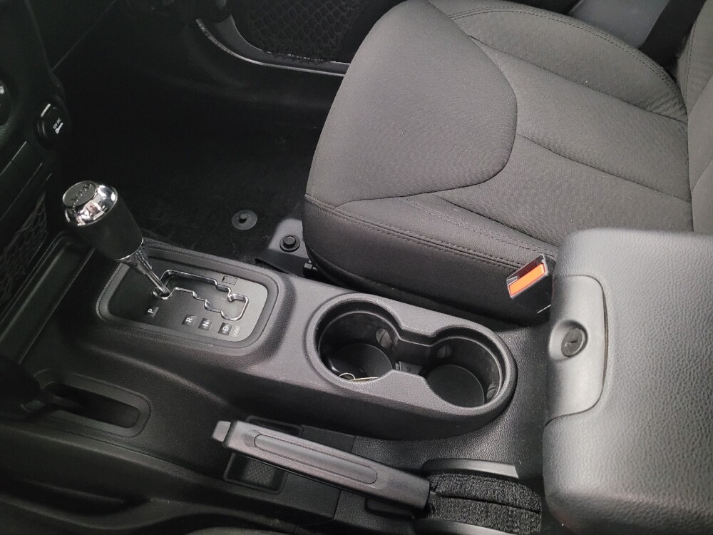 2014 Jeep Wrangler in Columbus, OH 43228 - 18118089 26