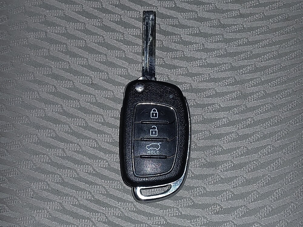 2018 Hyundai Santa Fe in Jacksonville, FL 32210 - 18118104 32