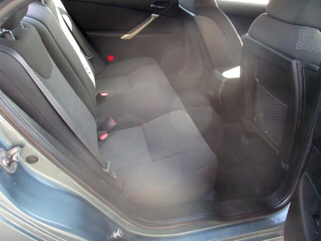 2009 Pontiac G6 in Oak Grove, MO 64075 - 18118114 11