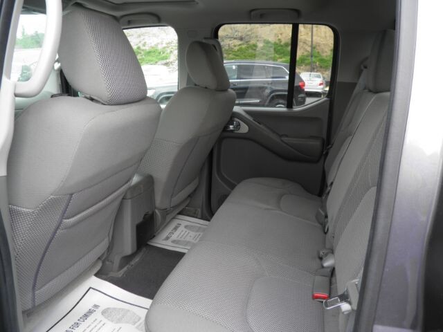 2016 Nissan Frontier in Barton, MD 21521 - 18118121 4