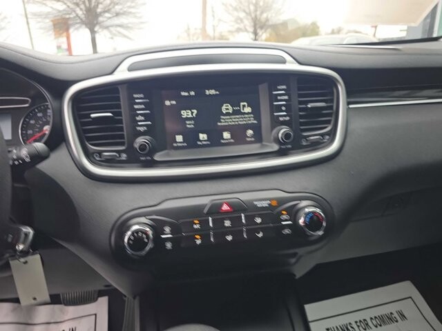 2019 Kia Sorento in Knoxville, TN 37912 - 18118130 7